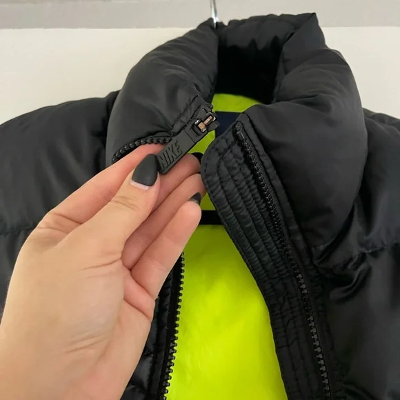Nike Puffer Vest Worn Twice - Picture 2 of 8